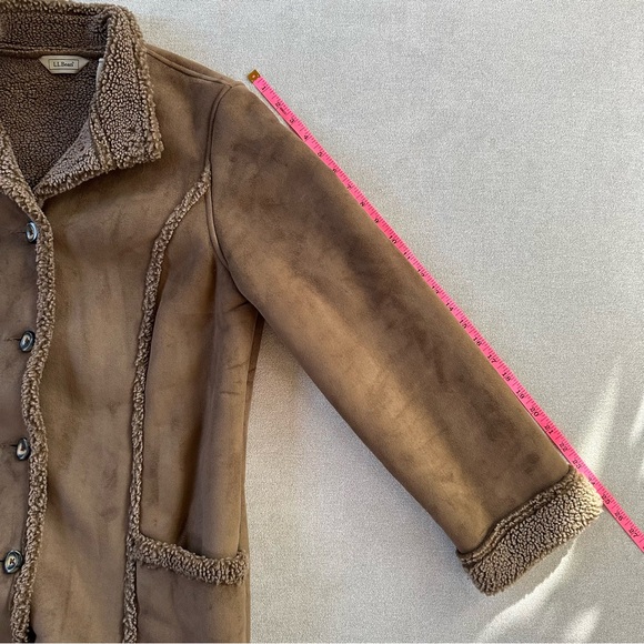L.L.Bean sherpa lined faux suede jacket. Size M. Brown. - Picture 10 of 11